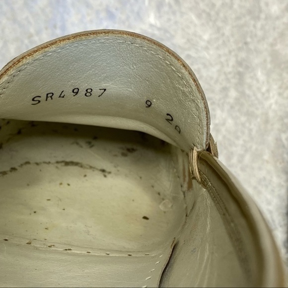 Ferragamo Sport Italy Gold Patent Driving Shoes 9 - Picture 12 of 12